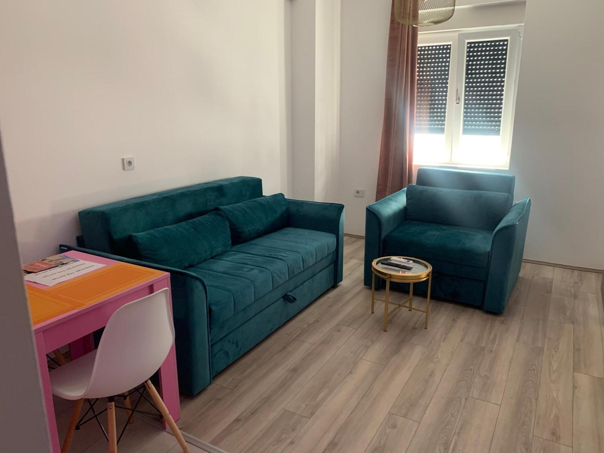 Aparthotel De Lux Nedeljkovic Jagodina Esterno foto