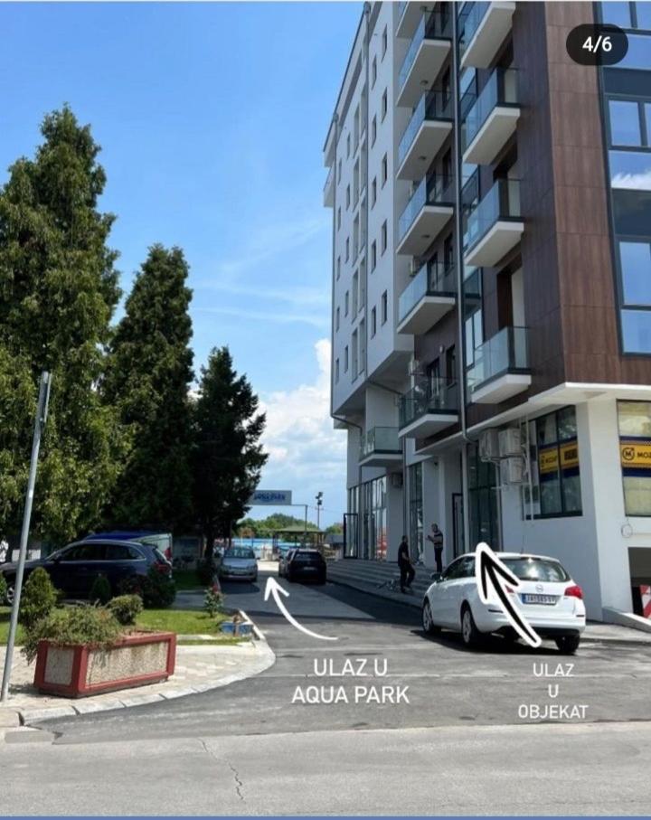 Aparthotel De Lux Nedeljkovic Jagodina Esterno foto