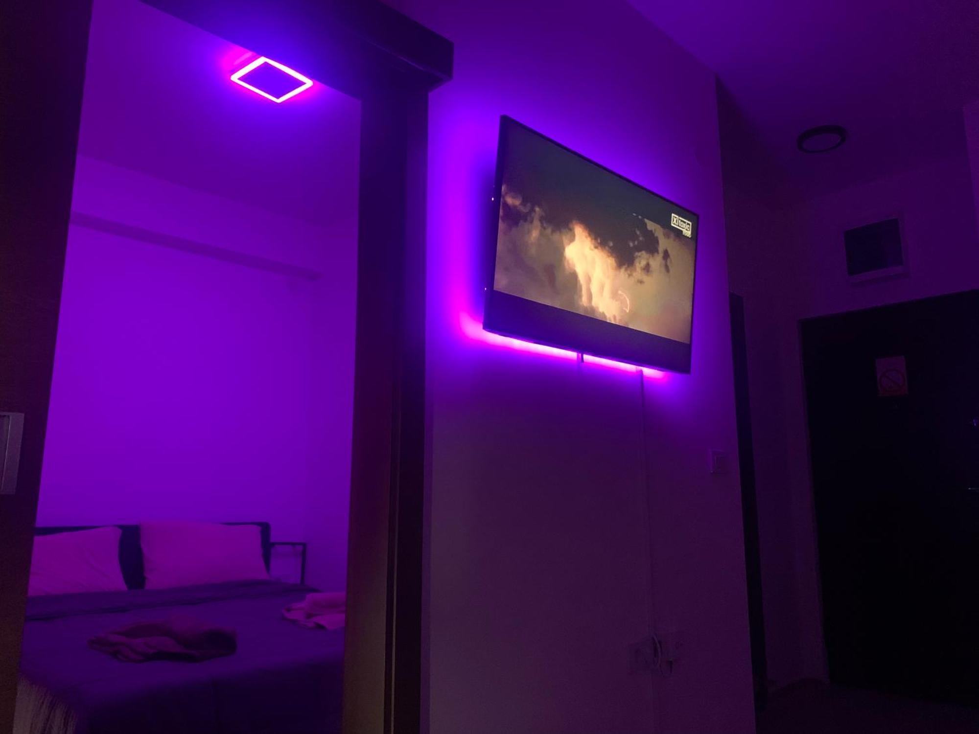 Aparthotel De Lux Nedeljkovic Jagodina Esterno foto