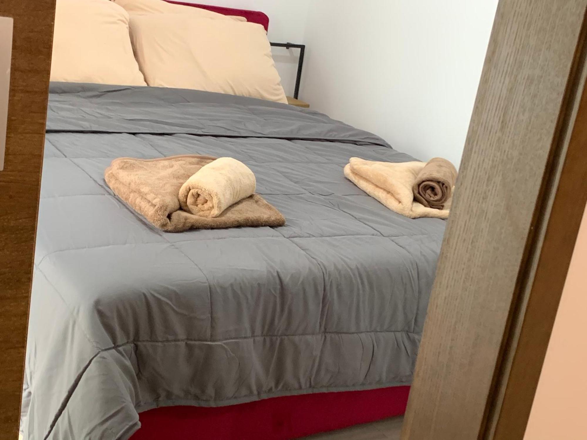 Aparthotel De Lux Nedeljkovic Jagodina Esterno foto